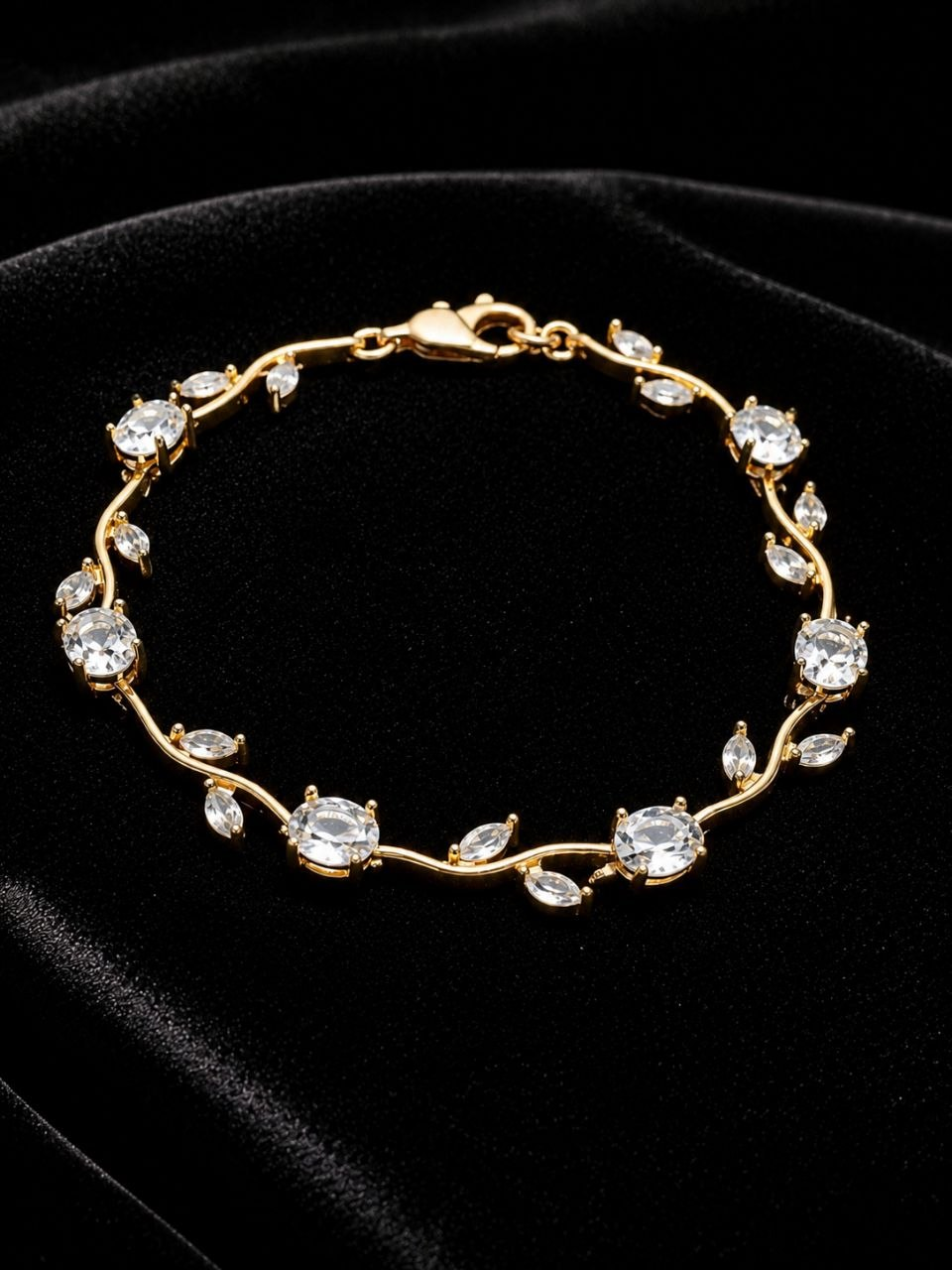 Tulip Bracelet — White